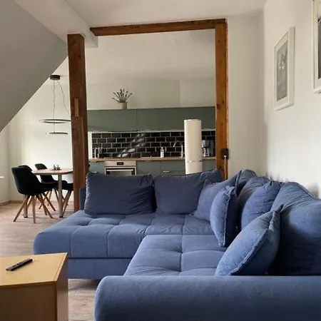 Am Bauhaus Apartment